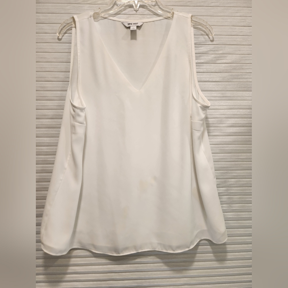 White Nine West V-Neck Sleeveless Top